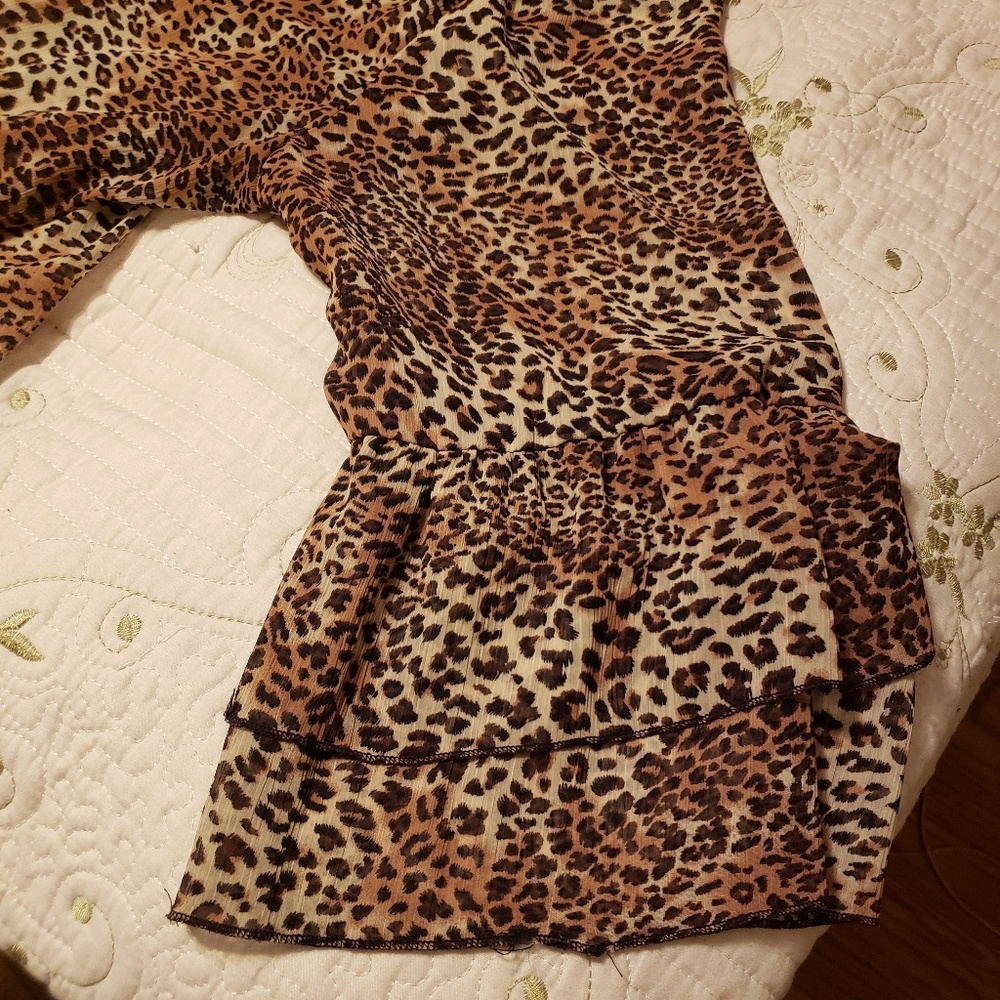 Plus size blouse - Picture 3 of 3